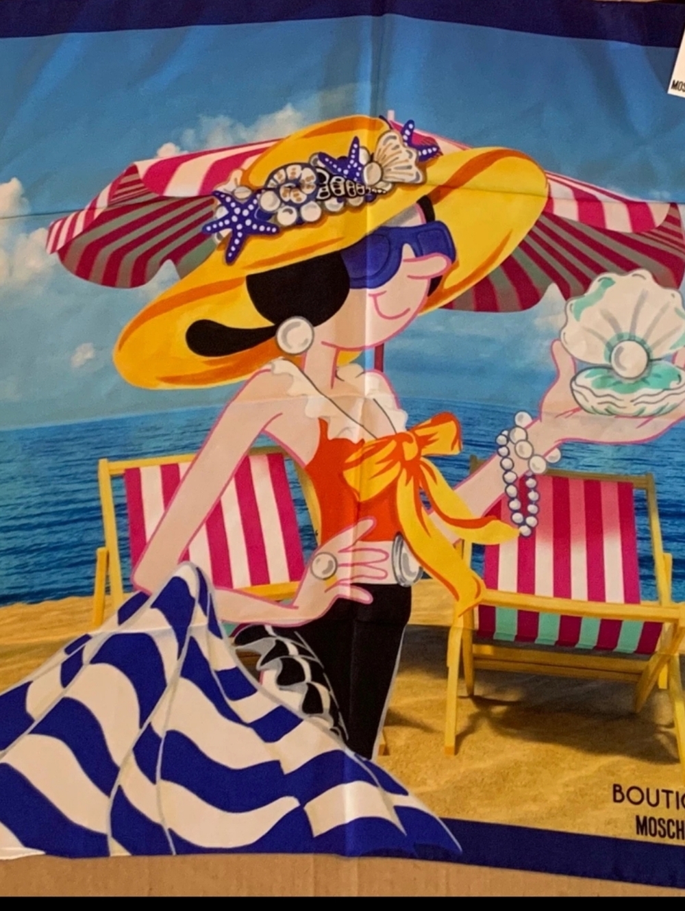 NWT MOSCHINO Boutique SCARF Olive Oyl Graphic 100% SILK 26” SQUARE Made in Italy